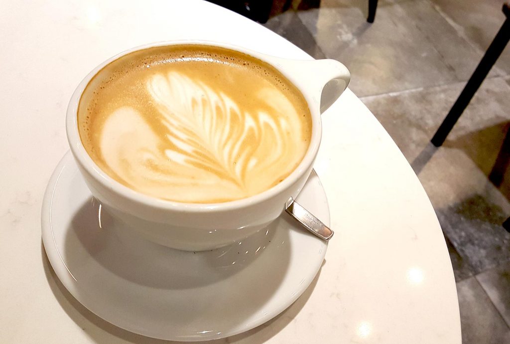 Americano Misto at W Cafe | tryhiddengems.com