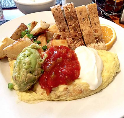 Mexican Omelet at Cindy's | tryhiddengems.com