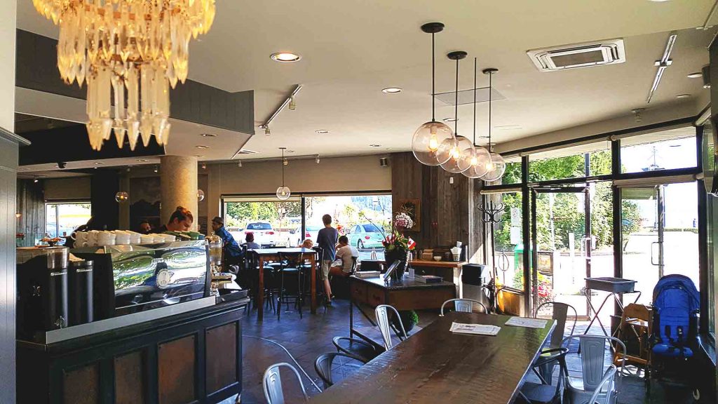 Cafe Crema - Coffee Shop - West Vancouver - Vancouver