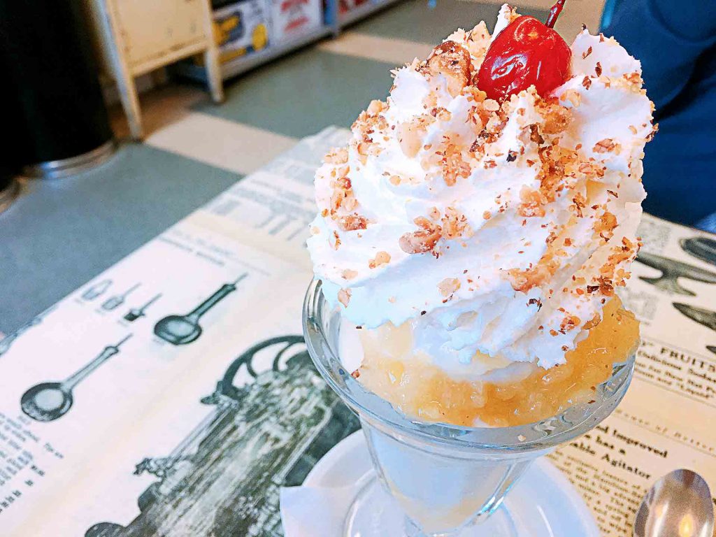 Glenburn Soda Fountain and Confectionery - Dessert Shop - Burnaby - Vancouver