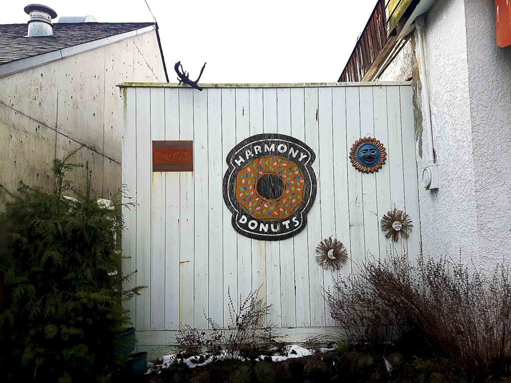 Harmony Donut Shop - Vancouver local donut shop - North Vancouver - Vancouver