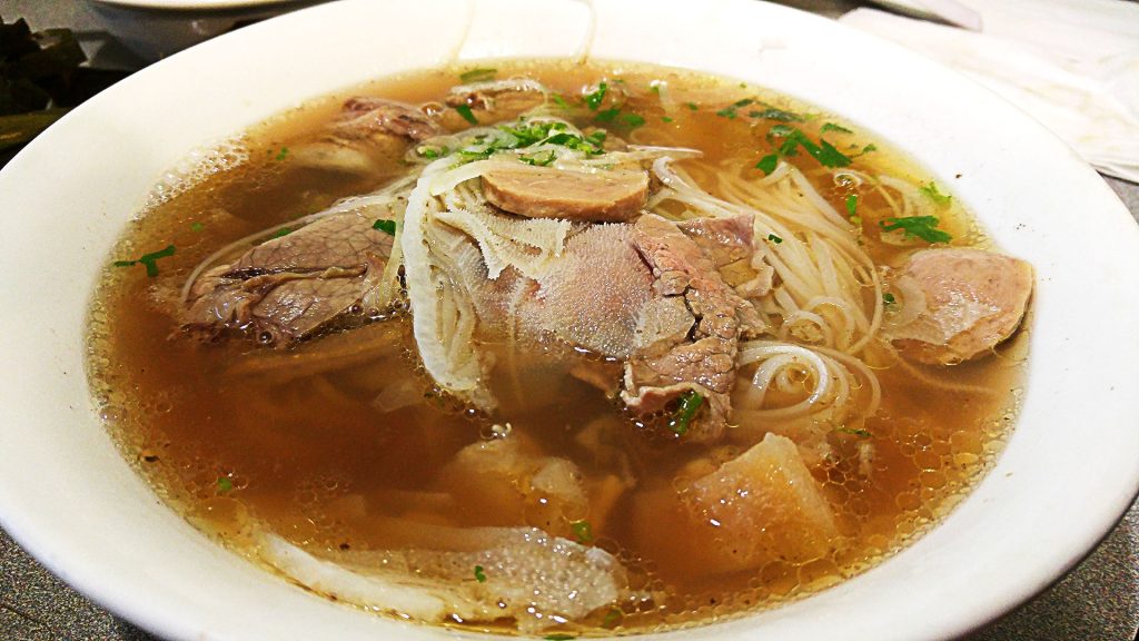 Pho Dac Biet at Song Huong | tryhiddengems.com